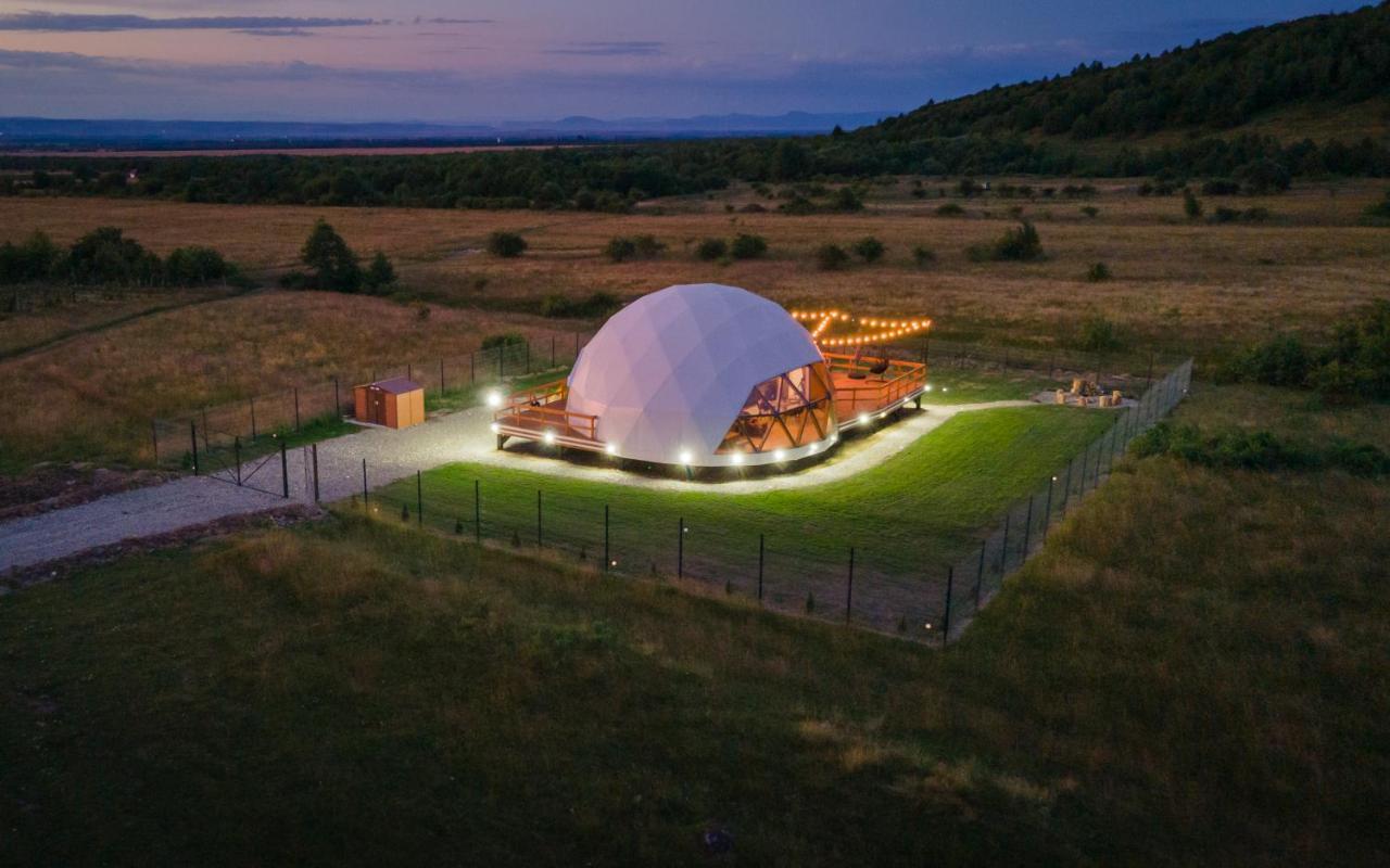 The Dome Breaza Breaza (Brasov) Exterior foto